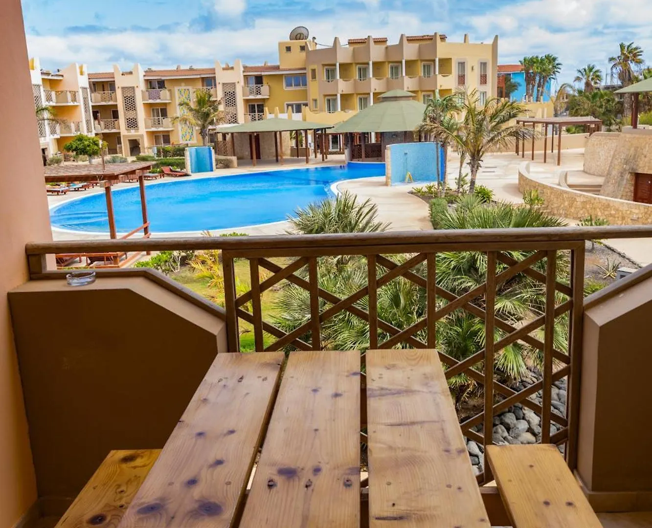 Aparthotel Tropical Bounty Beach B11 location